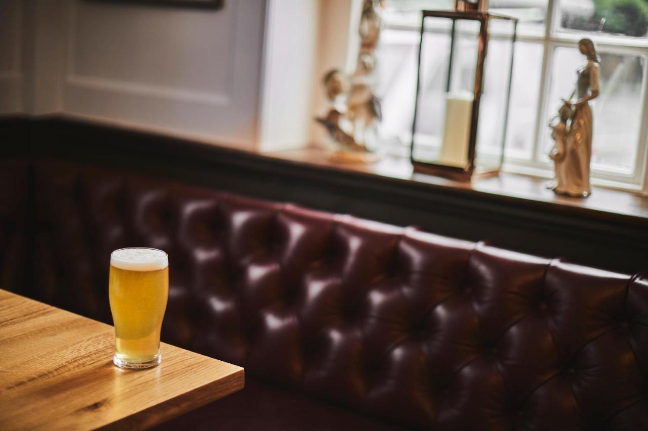 メイデンヘッド The Lord Grenfell Bed & Breakfast エクステリア 写真 The interior of the pub