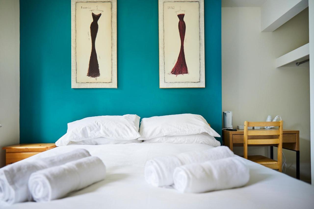 メイデンヘッド The Lord Grenfell Bed & Breakfast エクステリア 写真 A bedroom at the hotel